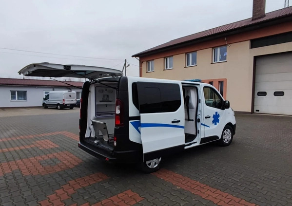 Renault Trafic cena 50000 przebieg: 197000, rok produkcji 2016 z Drohiczyn małe 106